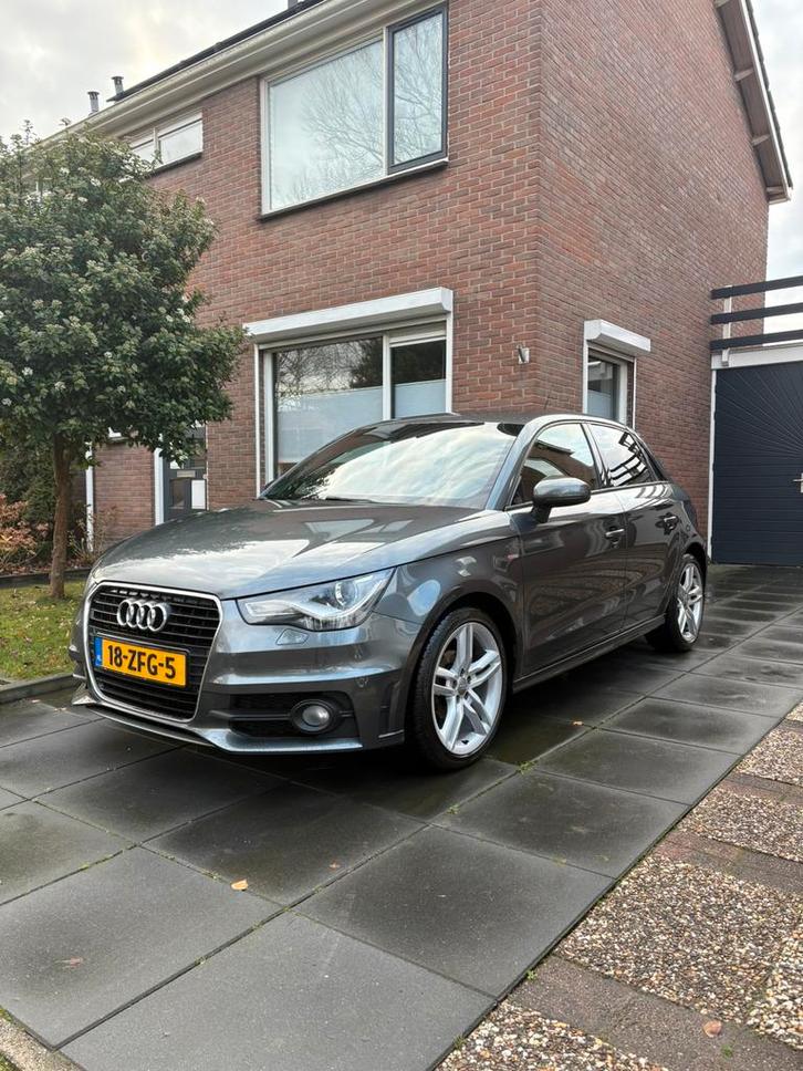 Audi A1 1.2 Tfsi S-Line 86pk, Auto's, Audi, Particulier, A1, ABS, Adaptieve lichten, Airbags, Airconditioning, Alarm, Bluetooth