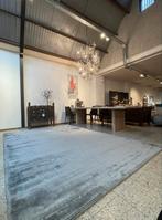 Leolux Patna tapijt kleur Grey 240 x 340 NIEUW!, Huis en Inrichting, Stoffering | Tapijten en Kleden, Nieuw, Grijs, Rechthoekig