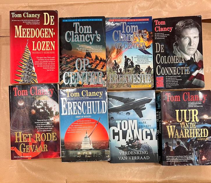 8x Tom Clancy & Baldacci Thrillers – Complete Set, Boeken, Avontuur en Actie, Zo goed als nieuw, Ophalen of Verzenden