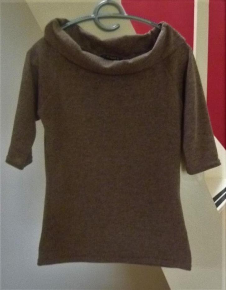 Bruin/zwart gemeleerde, leuke trui met mooie hals, Kleding | Dames, Truien en Vesten, Zo goed als nieuw, Maat 36 (S), Bruin, Ophalen of Verzenden