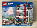 Lego 60204 - City Ziekenhuis, Kinderen en Baby's, Speelgoed | Duplo en Lego, Nieuw, Complete set, Lego, Ophalen