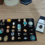 30 ringen en 1 gratis in doosje, Ophalen of Verzenden, Zo goed als nieuw, Zilver, Dame
