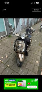 Vespa lx, Fietsen en Brommers, Ophalen, Gebruikt