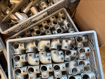 Steigerbuis koppelingen €2,50p.st. Of 202 items 350€ 42,4 mm beschikbaar voor biedingen