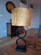 Industriële lamp met gouden kap, Huis en Inrichting, Lampen | Tafellampen, 50 tot 75 cm, Ophalen of Verzenden, Zo goed als nieuw