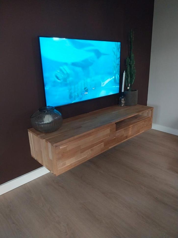 Woood Tygo Eiken Houten TV Meubel - Wandmeubel of Staand, Huis en Inrichting, Kasten | Televisiemeubels, Zo goed als nieuw, Minder dan 100 cm