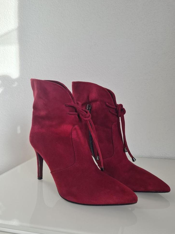 Tiffi laarzen 37,5 SGAN (ook Reiss, Sandro, Karen Millen, Kleding | Dames, Schoenen, Zo goed als nieuw, Lage of Enkellaarzen, Rood