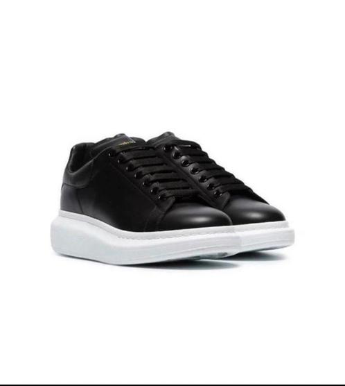 Alexander McQueens (37), Kleding | Dames, Schoenen, Zo goed als nieuw, Sneakers of Gympen, Wit, Ophalen of Verzenden