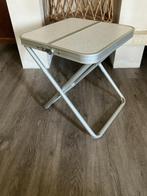 Camping tafeltje/ krukje/ voetenbankje, Caravans en Kamperen, Ophalen of Verzenden, Gebruikt, Campingtafel