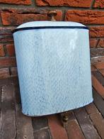 Antiek, Frans plattelands emaille wit met blauwe fontein €69, Antiek en Kunst, Antiek | Emaille, Ophalen of Verzenden