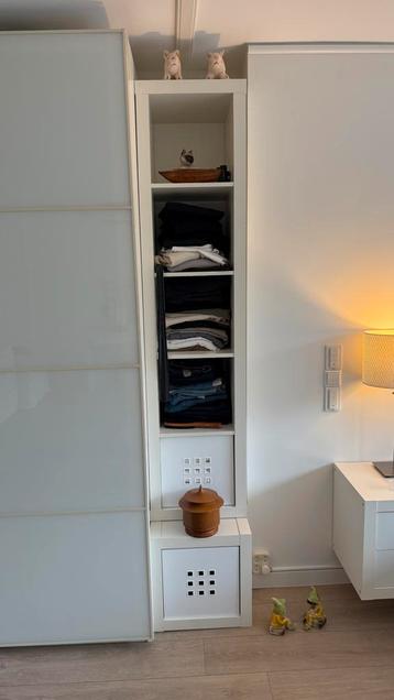 Ikea vakkenkast met 5- vakken