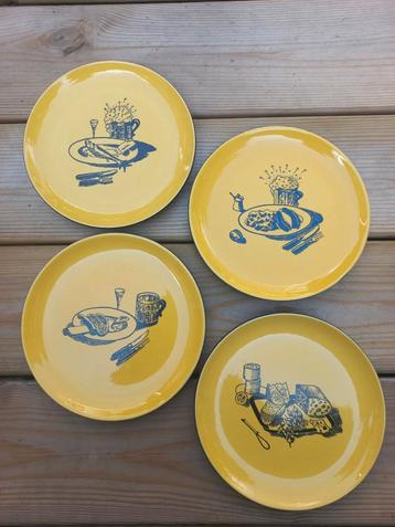 Vier borden Søholm Denmark. Vintage. Retro. Fifties beschikbaar voor biedingen