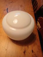 Oude Plafoniere van MelkGlas, Ophalen of Verzenden