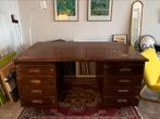 Antiek Engels bureau van massief hout - Erfstuk!, Ophalen