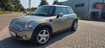 Mini Mini 1.6 Cooper Pepper Nieuwe A.P.K met Steekproef RDW beschikbaar voor biedingen