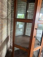 Vitrine van hardhout, Huis en Inrichting, Kasten | Vitrinekasten, Ophalen, Zo goed als nieuw, 25 tot 50 cm
