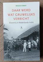 Reggie Baay - Daar werd wat gruwelijks verricht, Ophalen of Verzenden, Zo goed als nieuw, Reggie Baay