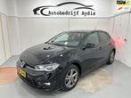 Volkswagen POLO 1.0 TSI R-Line 2023 32DKM, Stof, Gebruikt, Euro 6, Zwart