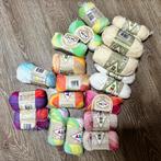 21 bollen Bella en Bella batik, Ophalen of Verzenden, Nieuw, Breien of Haken, Wol of Garen