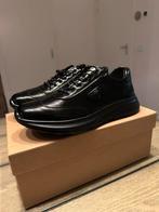 Prada look nieuw in doos, Kleding | Heren, Schoenen, Ophalen, Zo goed als nieuw, Zwart