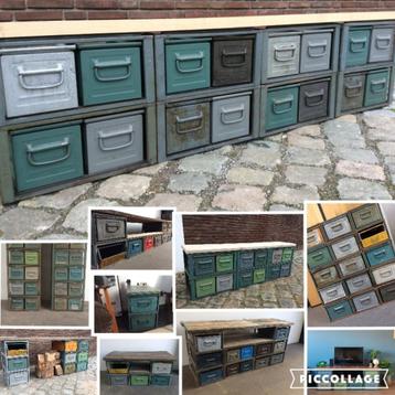 Modulaire Kasten TV-kast Ladekast Stelling Dressoir SALE beschikbaar voor biedingen