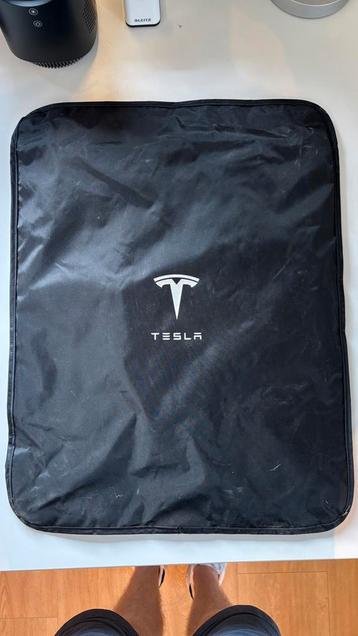 Zonnescherm Tesla Model X - nieuw! beschikbaar voor biedingen