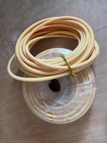 Flexibele buis 19mm beschikbaar voor biedingen