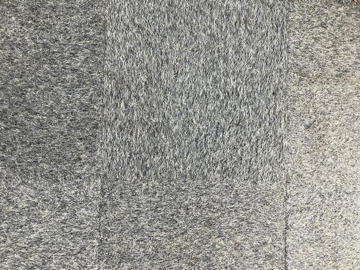 Tapijttegels topkwaliteit 50x50x1 cm, ruim 70 m2, Huis en Inrichting, Stoffering | Vloerbedekking, Zo goed als nieuw, Tapijttegels