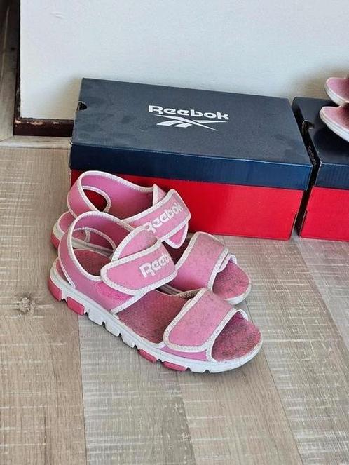 Te koop 2x ZGAN Reebok sandaaltjes maat 36.5, Kinderen en Baby's, Kinderkleding | Schoenen en Sokken, Zo goed als nieuw, Overige typen