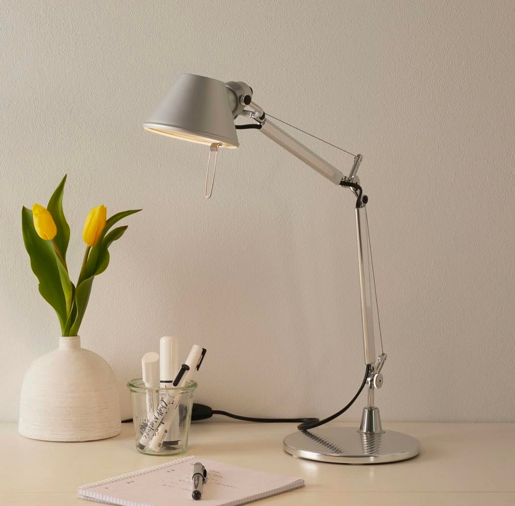 Artemide Tolemeo Tafellamp Aluminium - Kwaliteit, Design, Ophalen of Verzenden, Zo goed als nieuw, Minder dan 100 cm