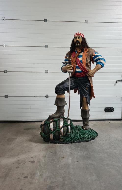 Piratenbeeld,piraat,lifesize,levensgrote beelden,horeca beel, Verzamelen, Beelden en Beeldjes, Zo goed als nieuw, Dier, Ophalen