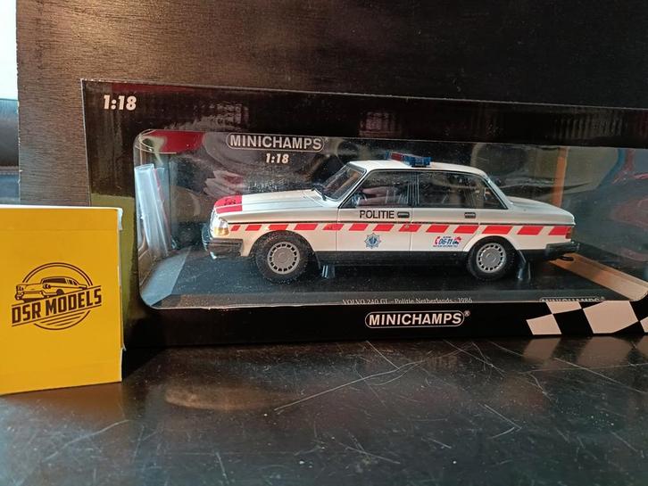 1:18 Volvo 240 GL NL politie, Hobby en Vrije tijd, Modelauto's | 1:18, Nieuw, Auto, MiniChamps, Ophalen of Verzenden