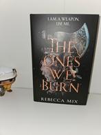 The Ones we Burn - Fairyloot, Ophalen of Verzenden, Zo goed als nieuw
