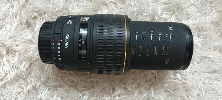 Sigma macrolens 105mm 2.8, Audio, Tv en Foto, Fotografie | Lenzen en Objectieven, Zo goed als nieuw, Macrolens, Ophalen of Verzenden