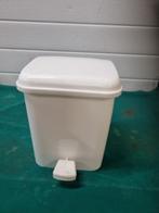 afvalbakje met pedaal wit klein, Ophalen of Verzenden, 'T Olde Gre-j, Info@toldegrej.nl, Endepoelstraat 20f Didam