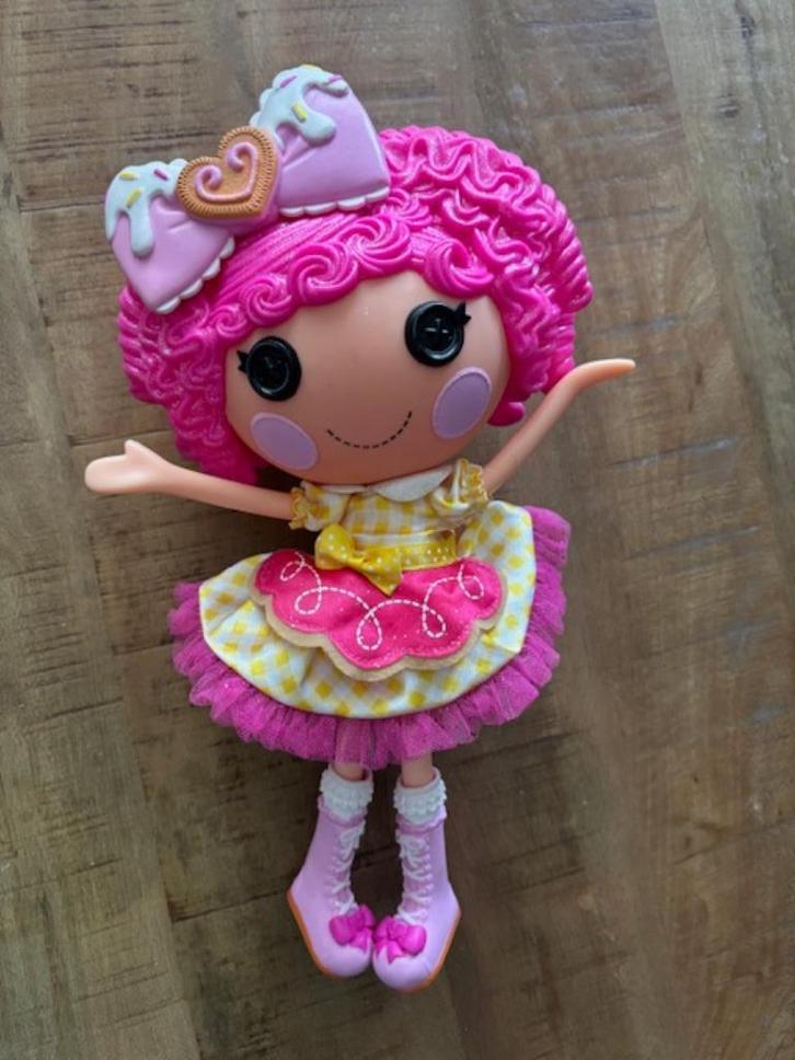 Lalaloopsy Silly Party Crumbs Sugar Cookie Limited Edition, Verzamelen, Poppen, Zo goed als nieuw, Pop, Ophalen of Verzenden