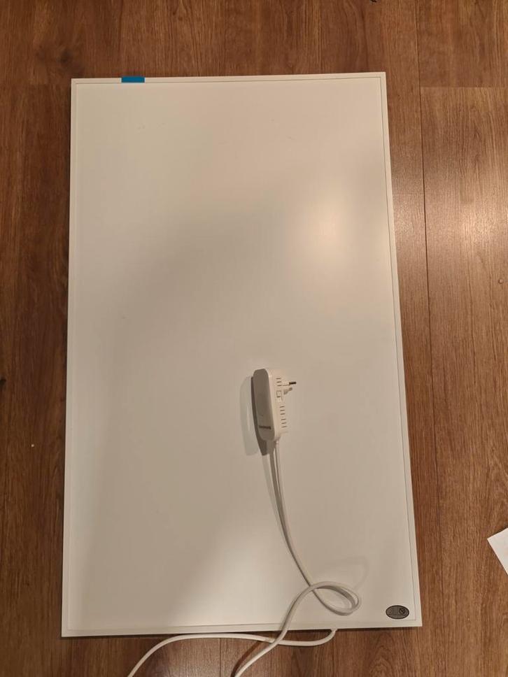 Konighaus 800w White infrared heater., Doe-het-zelf en Verbouw, Verwarming en Radiatoren, Zo goed als nieuw, Radiator, 30 tot 80 cm