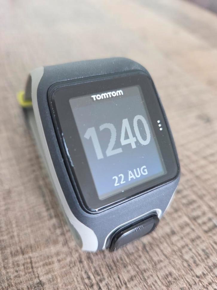 TomTom Sporthorloge, Sieraden, Tassen en Uiterlijk, Smartwatches, Gebruikt, Android, Zwart, Afstand, Ophalen of Verzenden