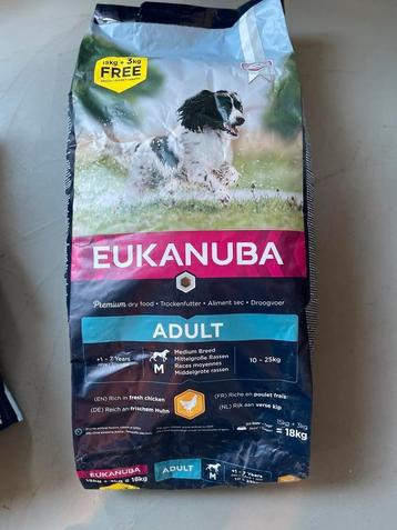 Eukanuba honden brokken beschikbaar voor biedingen