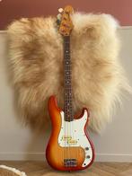 Aangeboden, mijn Fender Precision basgitaar., Muziek en Instrumenten, Ophalen of Verzenden, Zo goed als nieuw, Elektrisch
