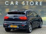 Kia E-Niro DynamicPlusLine 64 kWh 3 FASE TREKHAAK SOH 100%, Gebruikt, Zwart, 1712 kg, 174 min