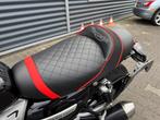 Custom gel zadel Triumph Speed Twin 1200, Motoren, Ophalen, Zo goed als nieuw