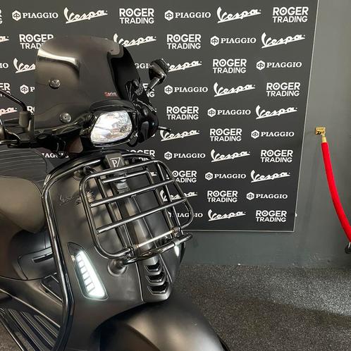 Vespa Sprint 50 Brom 4T3V Notte 2021 / Full option Jm Tuning, Fietsen en Brommers, Brommers | Tuning en Styling, Zo goed als nieuw