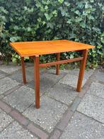 Vintage teakhouten bijzettafel, Deens design jaren 60, Ophalen of Verzenden, Huis en Inrichting