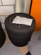 Toyota aygo banden en ford galaxy banden, Auto-onderdelen, Banden en Velgen, Ophalen, 14 inch, Gebruikt, 155 mm