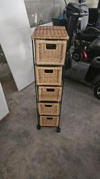 Kastje met rotan lades op wielen, Ophalen, Minder dan 50 cm, Zo goed als nieuw, Minder dan 100 cm