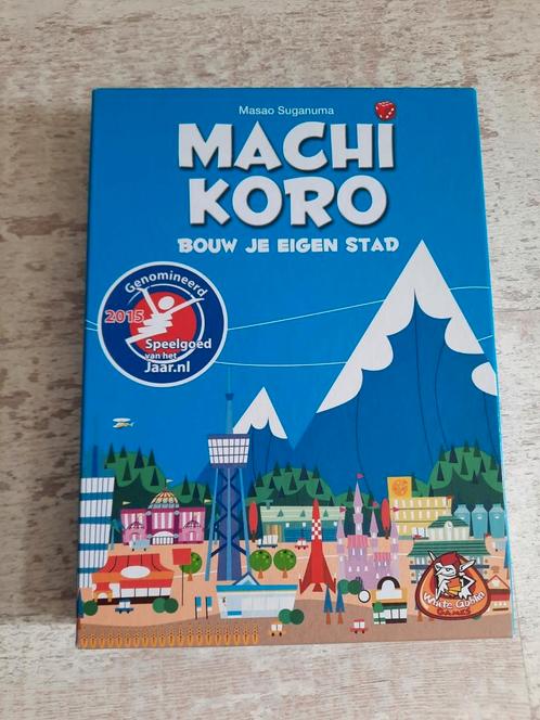 Mooi spel MACHI KORO als nieuw, Hobby en Vrije tijd, Gezelschapsspellen | Kaartspellen, Zo goed als nieuw, Een of twee spelers