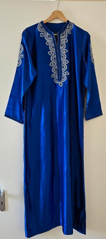 Kaftan en Taksita  beschikbaar voor biedingen