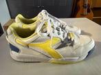 Diadora double action 42, Wit, Ophalen of Verzenden, Sneakers of Gympen, Zo goed als nieuw