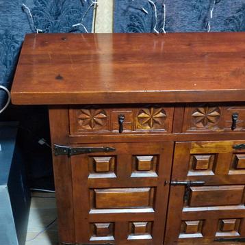 17e eeuw  beschikbaar voor biedingen